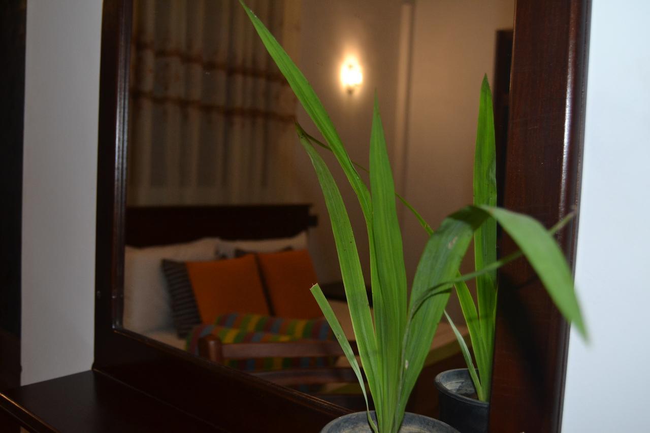 Nice To Meet Home Stay Habarana Esterno foto